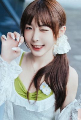 “Yi Xi” vô cùng quyến rũ và quyến rũ không thương tiếc. Càng nhìn dáng người quyến rũ của cô ấy, bạn càng bị mê hoặc (10P)